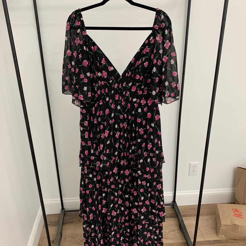 BLACK FLORAL RUFFLE DRESS - Picture 4 of 8